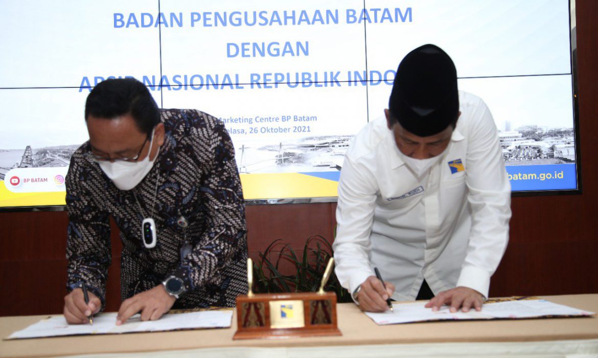 Hari Bakti 50 Tahun, BP Batam Tandatangani Kerjasama Kearsipan Bersama Arsip Nasional RI