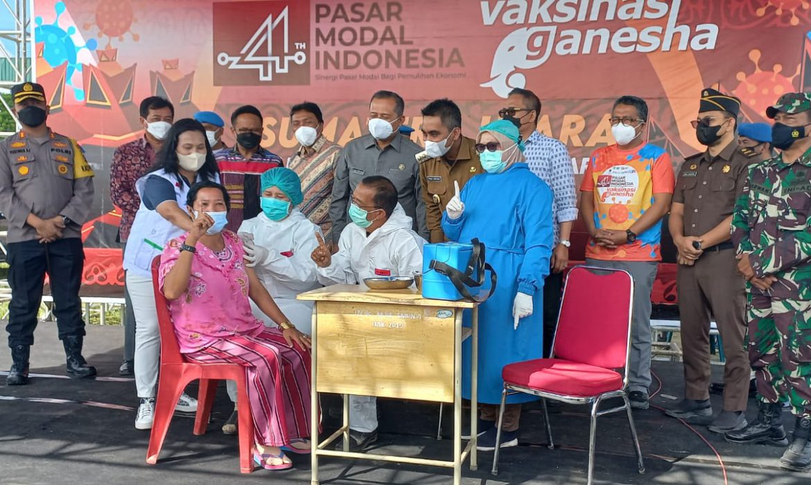 Pasar Modal Indonesia Bersama Ikatan Alumni ITB Gelar Vaksinasi di 4 Kabupaten Sumatra Utara