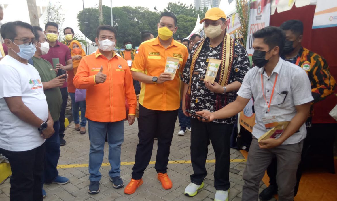 Taba Iskandar Hadiri MUSPINAS I di Jakarta