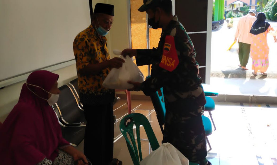 Korem 033/WP Kodim 0317/TBK Gelar Vaksinasi Door to Door