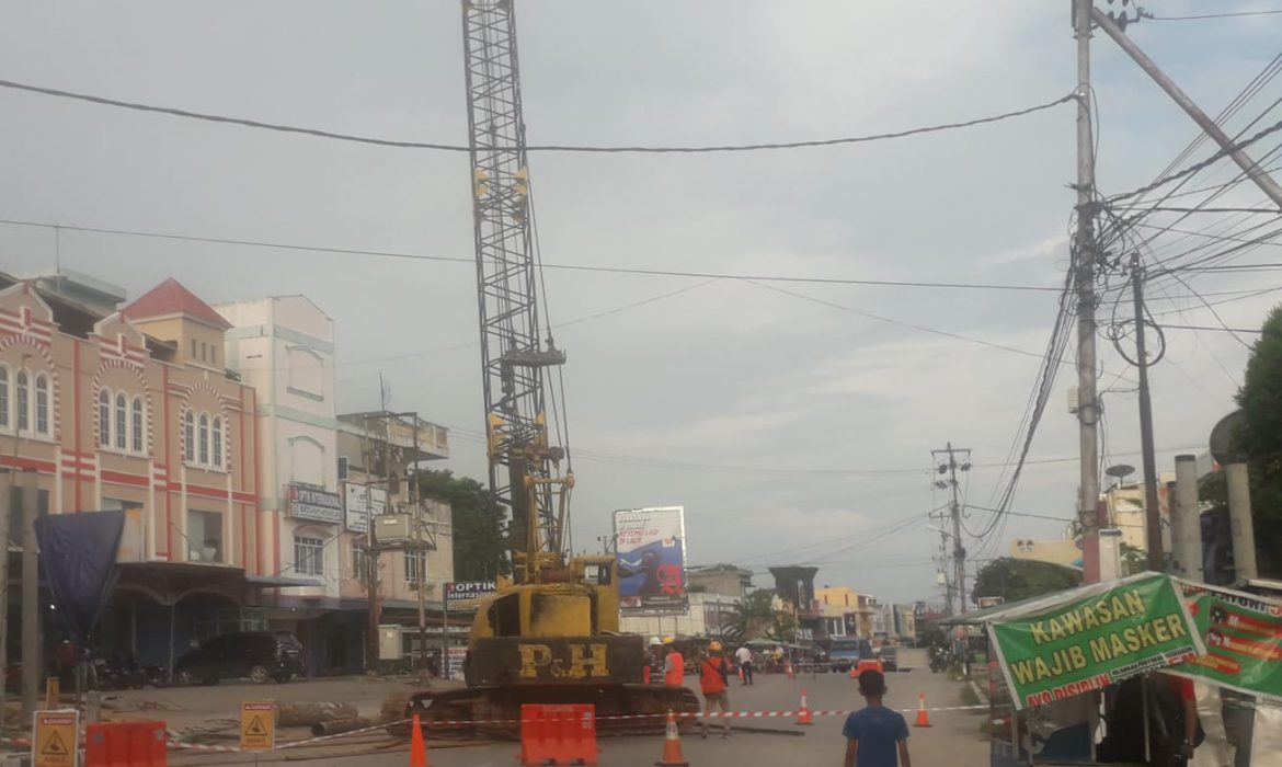 Dinas PUPR Karimun Bangun Jembatan Penyeberangan Orang di Kolong