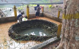 Semangat Untuk Melestarikan Situs Sejarah Kades Beserta Masyarakat Desa Tinjul Goro Bersama di Perigi Hangtuah