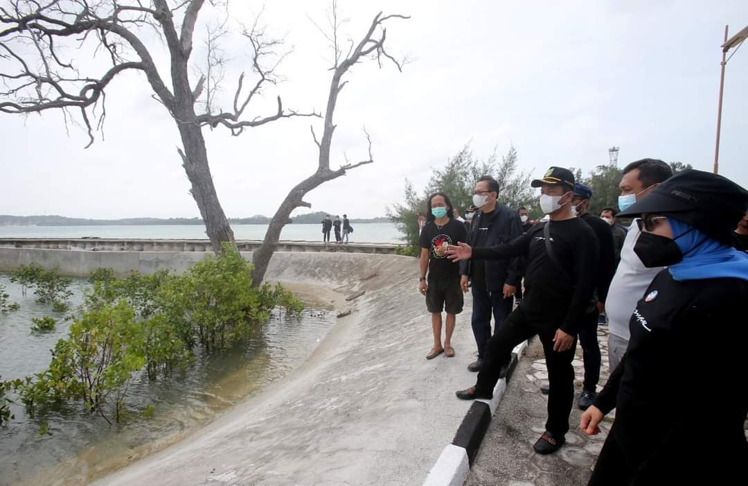 Hari Bakti ke-76 PUPR, Pemko Batam Tanam Bibit Pohon di Pulau Putri