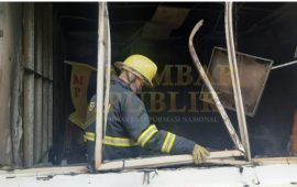 Gedung DPRD Batam Dilalap Api