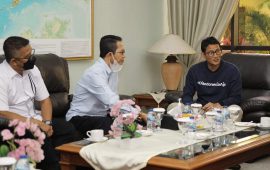 Wawako Batam Sambut Kedatangan Menparekraf Sandiaga Uno di Bandara Hang Nadim