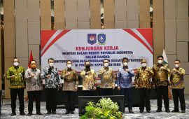 PLT Bupati Bintan Rapat Koordinasi Bersama Mendagri