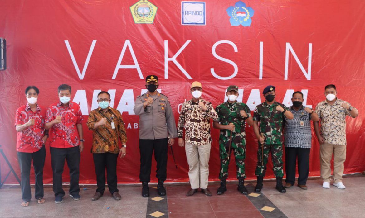 Kapolres Karimun Bersama FKPD Launching Vaksin Booster