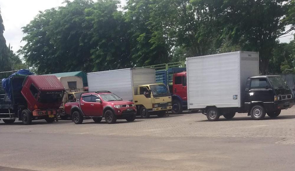 Pemilik Mobil Keluhkan Pungli Saat Uji KIR di Kota Kediri