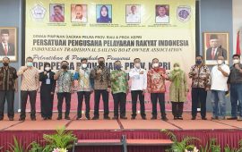 Pj Sekdaprov Kepri Hadiri Pelantikan DPD dan DPC Pelra Riau dan Kepri di Batam
