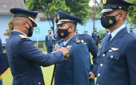 Danlanud Silas Papare Pimpin Upacara Peringatan HUT ke-76 TNI AU