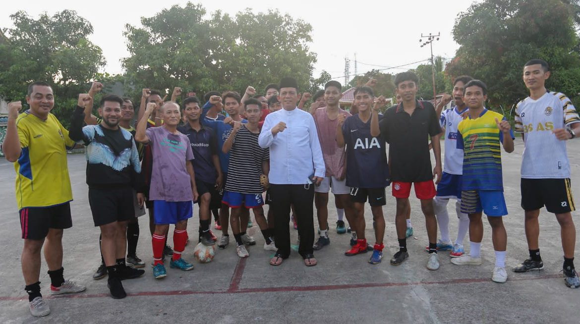 Gubernur Ansar Safari Ramadhan ke Masjid Jami’ At Taqwa Belakang Padang