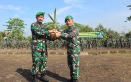 417 Prajurit Baru Bekang TNI AD Gelar Tradisi Korps Pembaretan Sebelum Ditugaskan ke Penjuru Nusantara