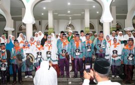 134 Jamaah Calon Haji (JCH) Kabupaten Bengkalis Kloter 8 Berangkat Menuju Pekanbaru Riau