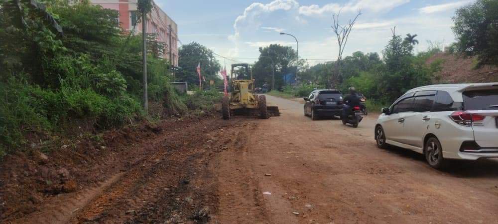 Pemko Batam Perbaiki Jalan Melcem