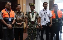 Gubernur Ansar Sambut Kedatangan Panglima TNI