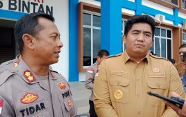Bupati Bintan Serah Terima Gedung Satuan Penyelenggara Administrasi SIM ke Polres Bintan