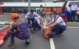 Peringati Bulan Keselamatan Dan Kesehatan Kerja Nasional, Daop 1 Jakarta Gelar Simulasi Penanganan Kecelakaan Kerja Pada Giat Apel Di Stasiun Gambir