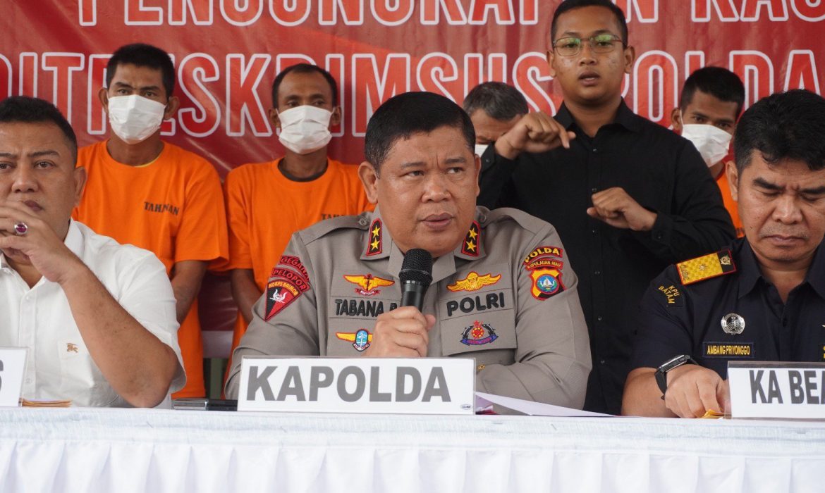 Kapolda Kepri Pimpin Konferensi Pers Ungkap Kasus Penambangan Timah Ilegal