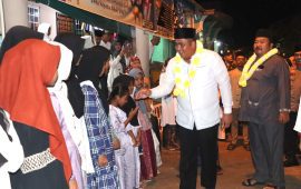 Ditandai Pawai Obor, Bupati Roby Gemakan Takbir Idul Adha Dari Pesisir Pulau Bintan