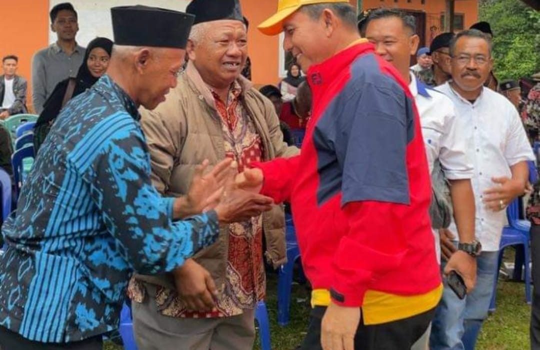 Kunker di Singkep Barat, Gubernur Ansar Bawa Angggaran Rp 76 Miliar untuk Bangun Jalan