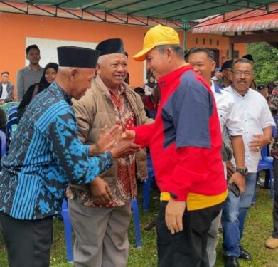 Kunker di Singkep Barat, Gubernur Ansar Bawa Angggaran Rp 76 Miliar untuk Bangun Jalan