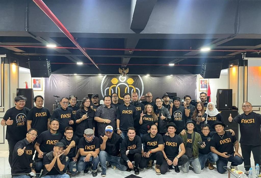 Deklarasi AKS1 Ahmad Dani, Piyu, Rieke Ruslan dan Puluhan Artist Pencipta Lagu Perjuangkan Hak Intelektual dan Ekonomi.