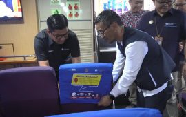 Serahkan Bantuan Cover Seat Berisi Pesan Keselamatan Jadi Upaya Jasa Raharja Optimalkan Sosialisasi Kepada Penumpang<br>Kapal Laut