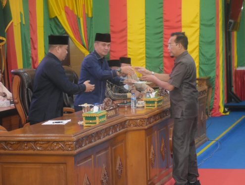 Paripurna DPRD RAPBD Perubahan TA 2023 Kabupaten Lingga