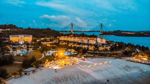 Tips Merayakan Libur Natal dan Tahun Baru di HARRIS Resort Barelang Batam