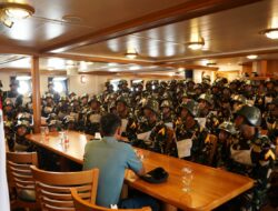 Pangkoarmada II Motivasi Taruna AAL 74 Wujudkan Amanah Pucuk Pimpinan TNI AL