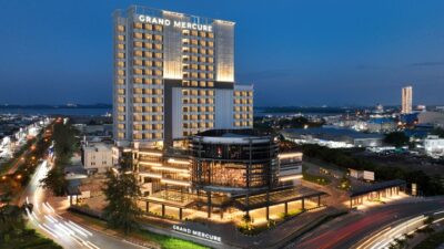 Imlek 2026 Makin Berkesan! Grand Mercure Batam Centre Gelar Reunion Dinner of The Fire Horse